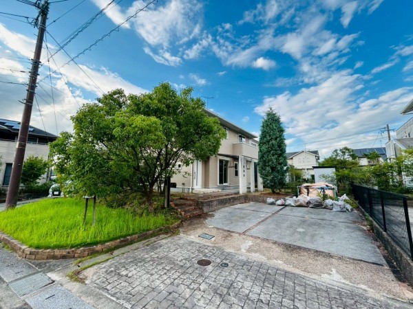 宗像市自由ケ丘南、中古一戸建ての画像です