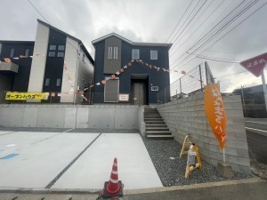福津市東福間、新築一戸建ての画像です