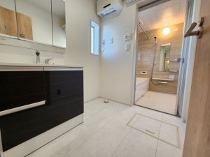 福津市津屋崎、新築一戸建ての画像です