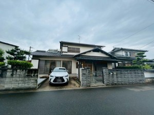 福津市花見の里、中古一戸建ての画像です