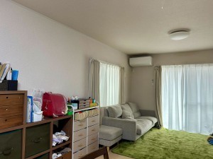 古賀市日吉、中古一戸建ての居間画像です