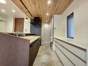 福岡市東区和白、マンションの画像です