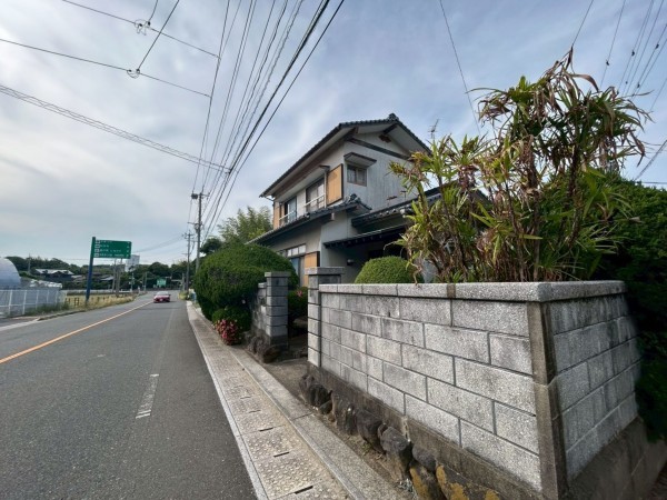 宗像市田野、中古一戸建ての画像です