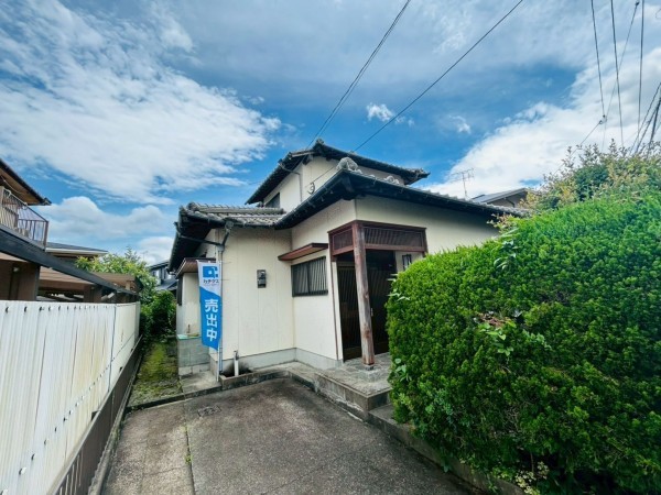 宗像市徳重、中古一戸建ての画像です