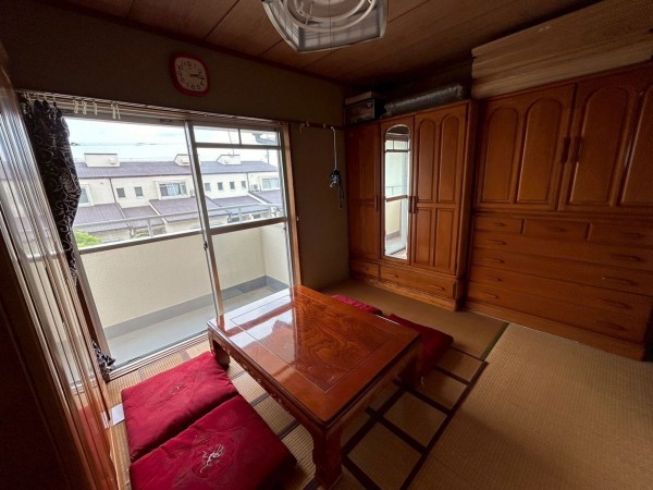 古賀市花鶴丘、マンションの画像です