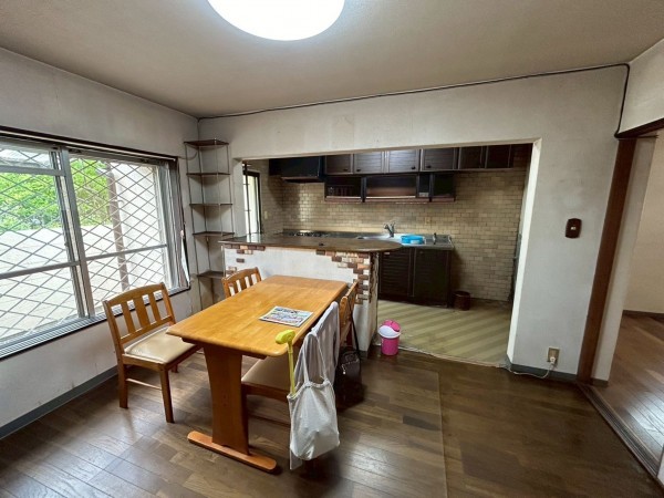 古賀市花鶴丘、マンションの画像です