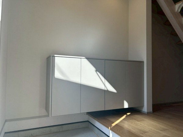 古賀市花見東、新築一戸建ての玄関画像です