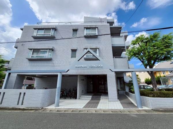 福岡市南区、マンションの画像です
