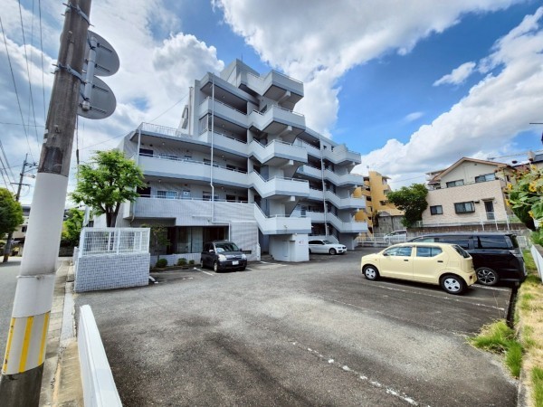 福岡市南区、マンションの画像です