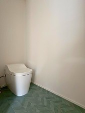 宗像市稲元、新築一戸建てのトイレ画像です