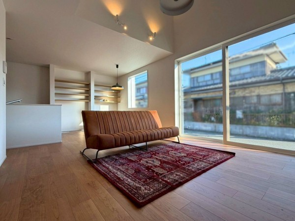 宗像市稲元、新築一戸建ての居間画像です