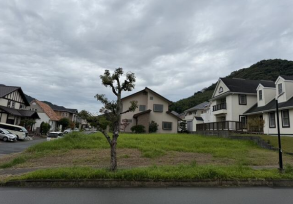 糟屋郡新宮町花立花、土地の画像です
