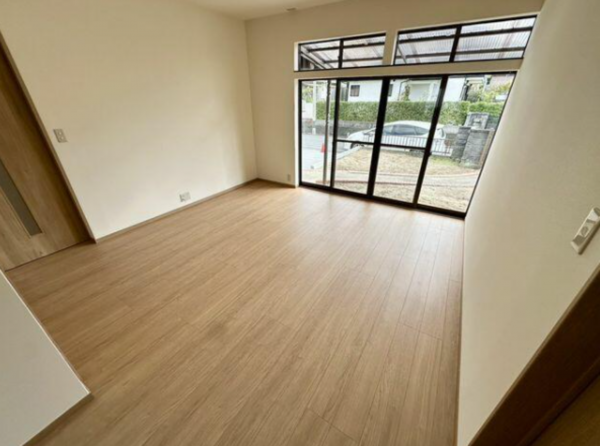 宗像市自由ケ丘、中古一戸建ての画像です