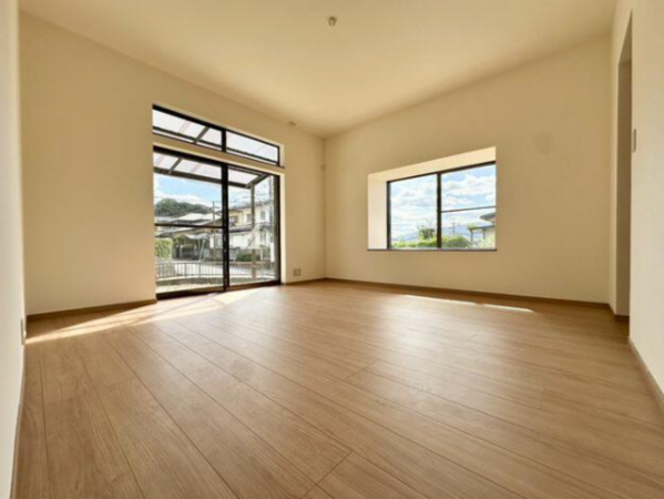 宗像市自由ケ丘、中古一戸建ての画像です