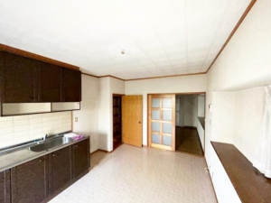 宗像市泉ケ丘、中古一戸建ての画像です