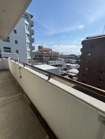 福岡市東区奈多、マンションの画像です