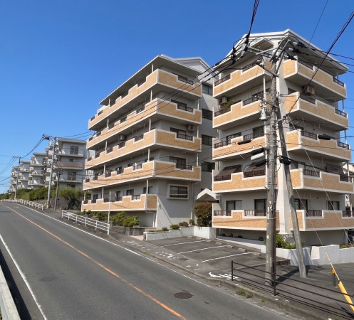 北九州市八幡西区美原町、マンションの画像です