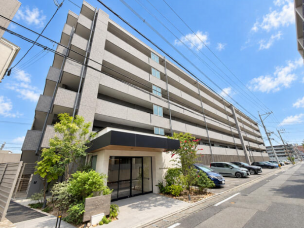 福岡市東区唐原、マンションの画像です