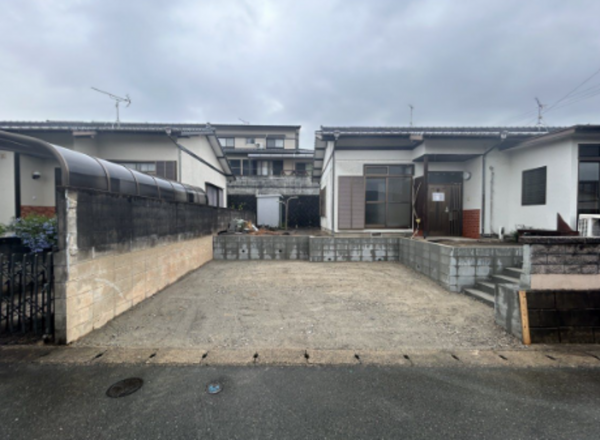 宗像市陵厳寺、中古一戸建ての画像です