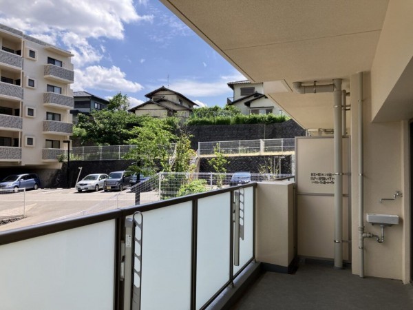 福岡市東区舞松原、マンションの画像です