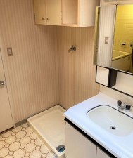 福岡市東区御島崎、マンションの画像です