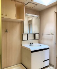 福岡市東区御島崎、マンションの画像です