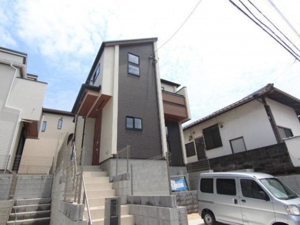 福岡市東区八田、新築一戸建ての画像です