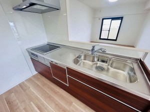 古賀市花見東、マンションの画像です