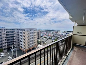 古賀市花見東、マンションの画像です