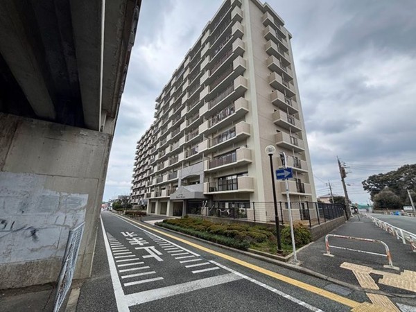 古賀市花見東、マンションの画像です