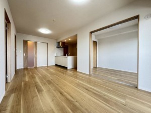 福岡市東区舞松原、マンションの画像です