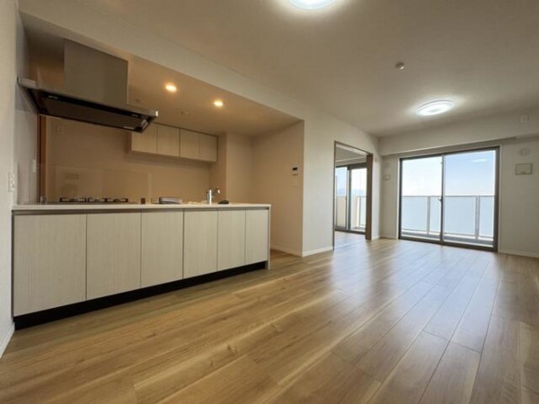 福岡市東区舞松原、マンションの画像です
