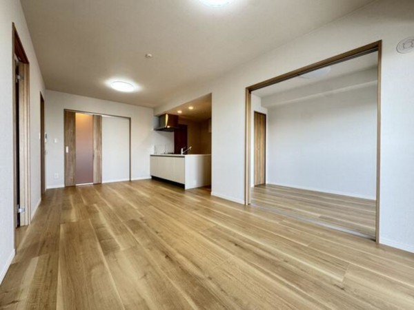 福岡市東区舞松原、マンションの画像です