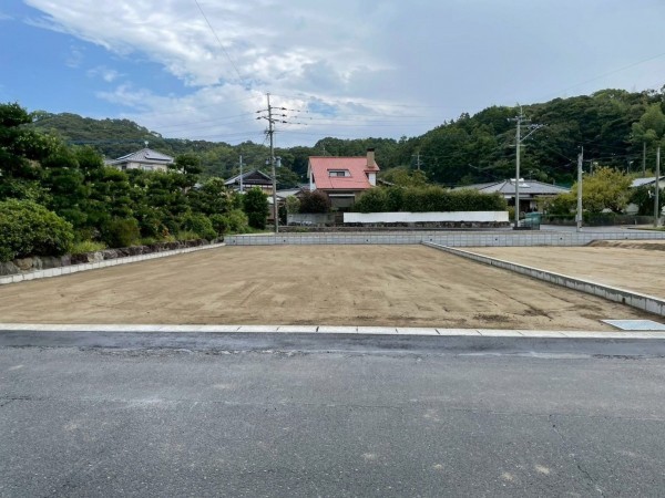 糸島市志摩松隈、土地の外観画像です