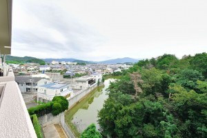 福岡市東区青葉、マンションの画像です