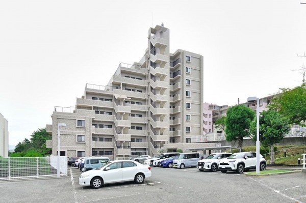 福岡市東区青葉、マンションの画像です