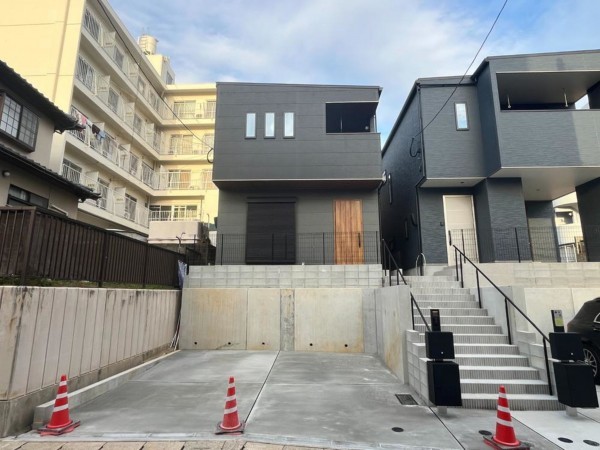 福岡市東区香住ヶ丘、新築一戸建ての画像です