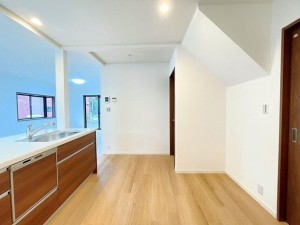 糟屋郡新宮町下府、中古一戸建ての画像です