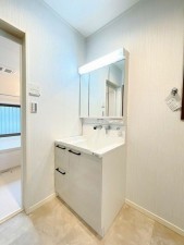 糟屋郡新宮町下府、中古一戸建ての画像です