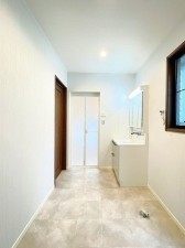 糟屋郡新宮町下府、中古一戸建ての画像です