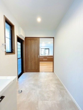 糟屋郡新宮町下府、中古一戸建ての画像です