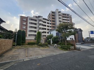 福岡市東区下原、マンションの画像です