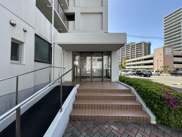 福岡市東区和白丘、マンションの画像です