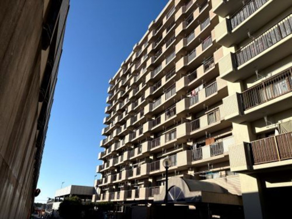 古賀市花見東、マンションの画像です