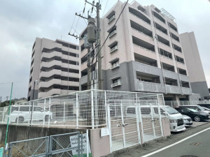 福岡市東区土井、マンションの画像です