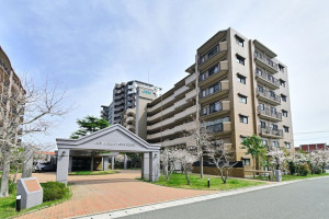 古賀市久保、マンションの画像です