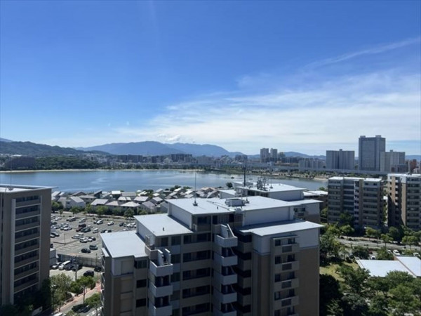 福岡市東区香椎照葉、マンションの画像です