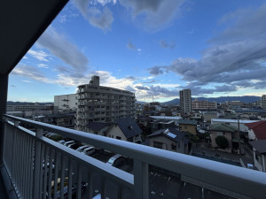 福岡市東区原田、マンションの画像です