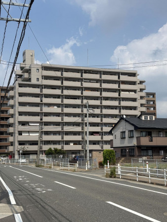 福岡市東区松田、マンションの画像です