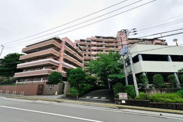福岡市東区御島崎、マンションの画像です